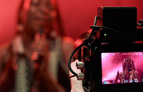 livestreaming karaoke event